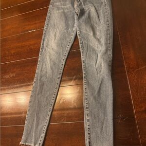Lucky Brand Classic Blue Jeans